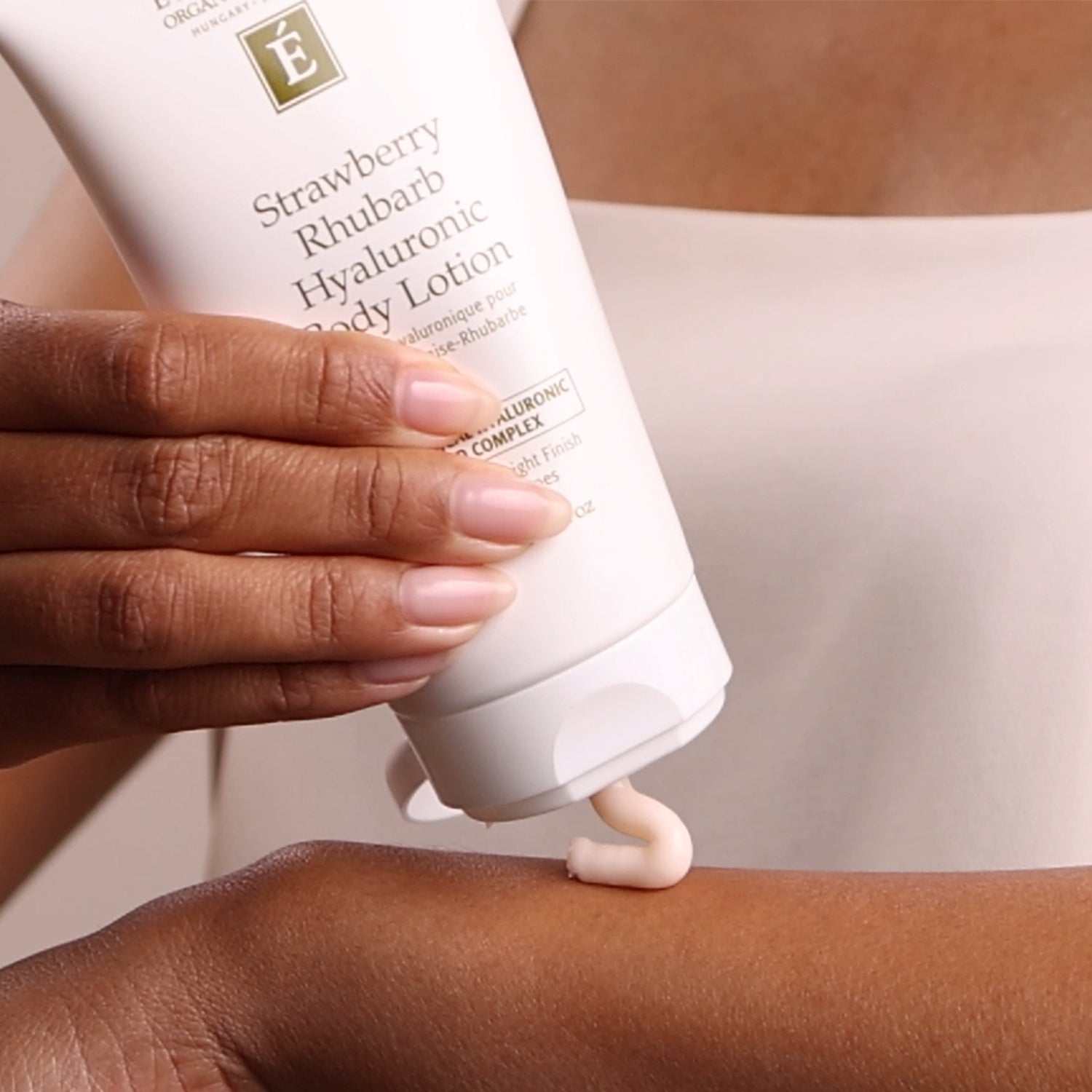 Strawberry Rhubarb Hyaluronic Body Lotion - 147ml-thumbmail-2